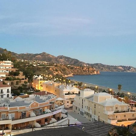 Valparaiso - Burriana Beach Nerja Exterior foto